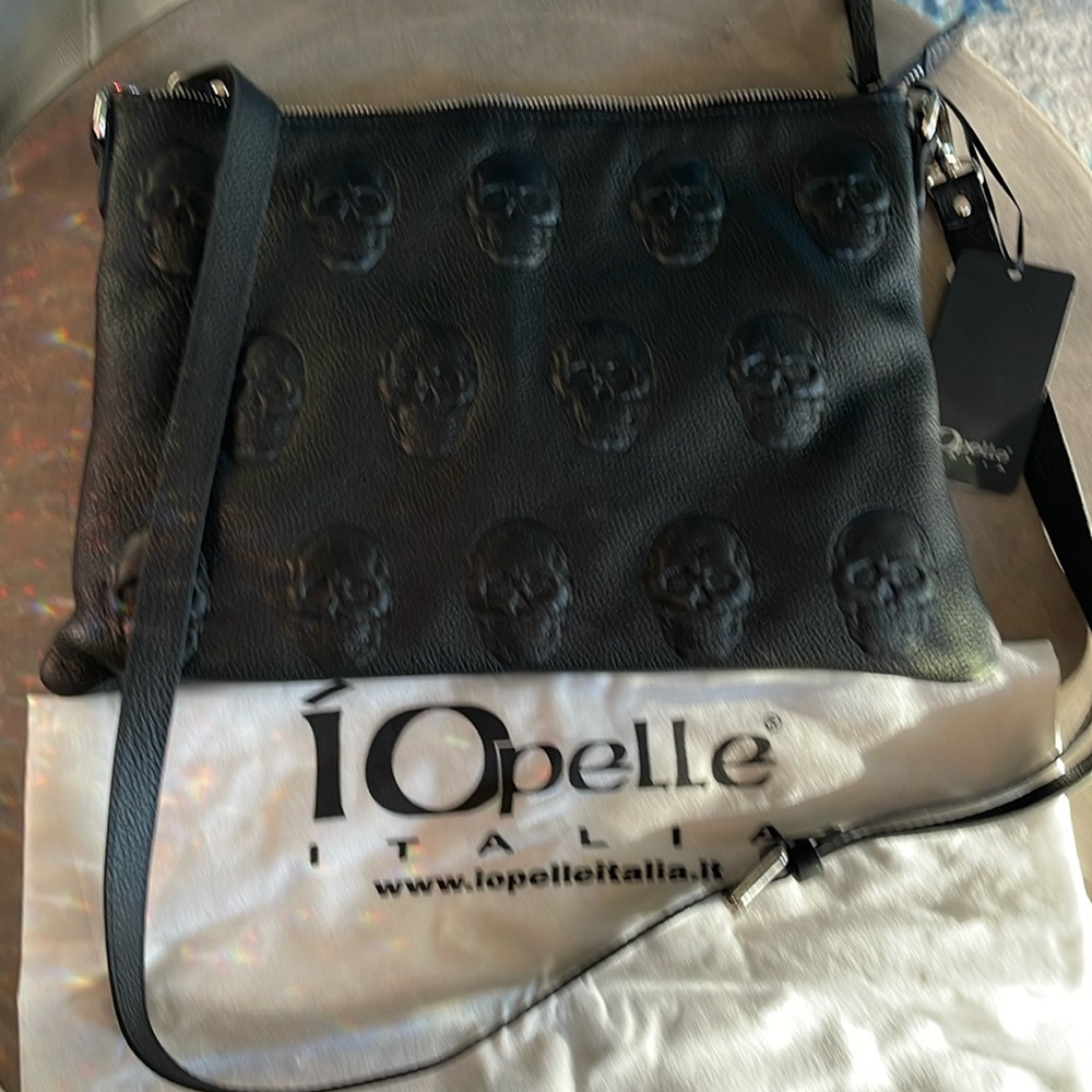 IOpelle Italia Antonio Cristiano -Brand New Skull crossbody-  pebbled leather